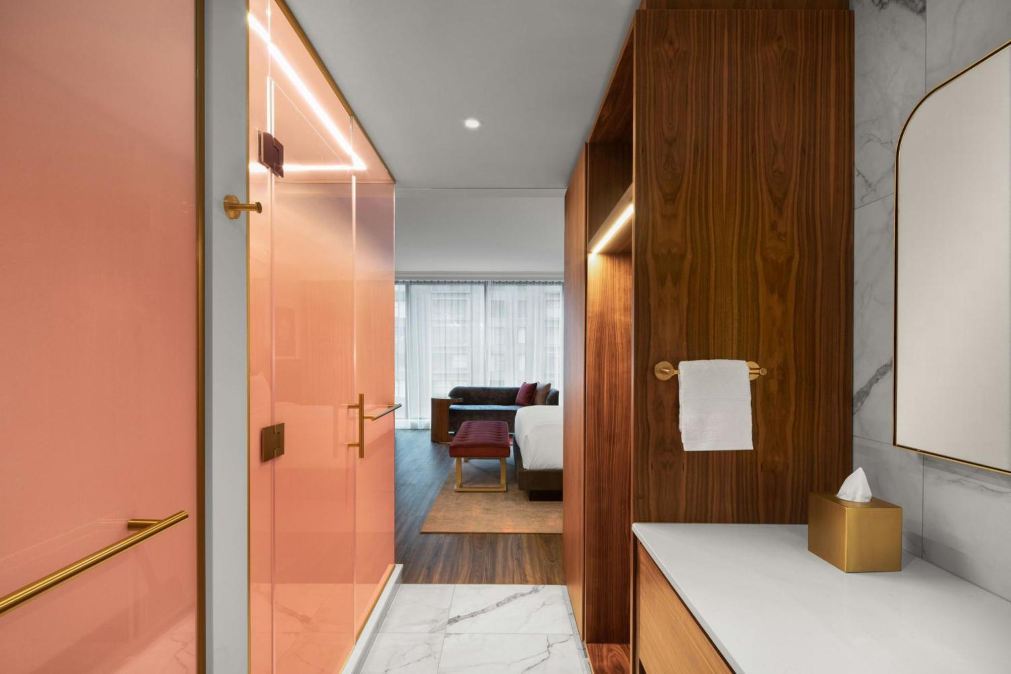 Honeyrose Hotel, Montreal, A Tribute Portfolio Hotel Esterno foto A bathroom at the hotel