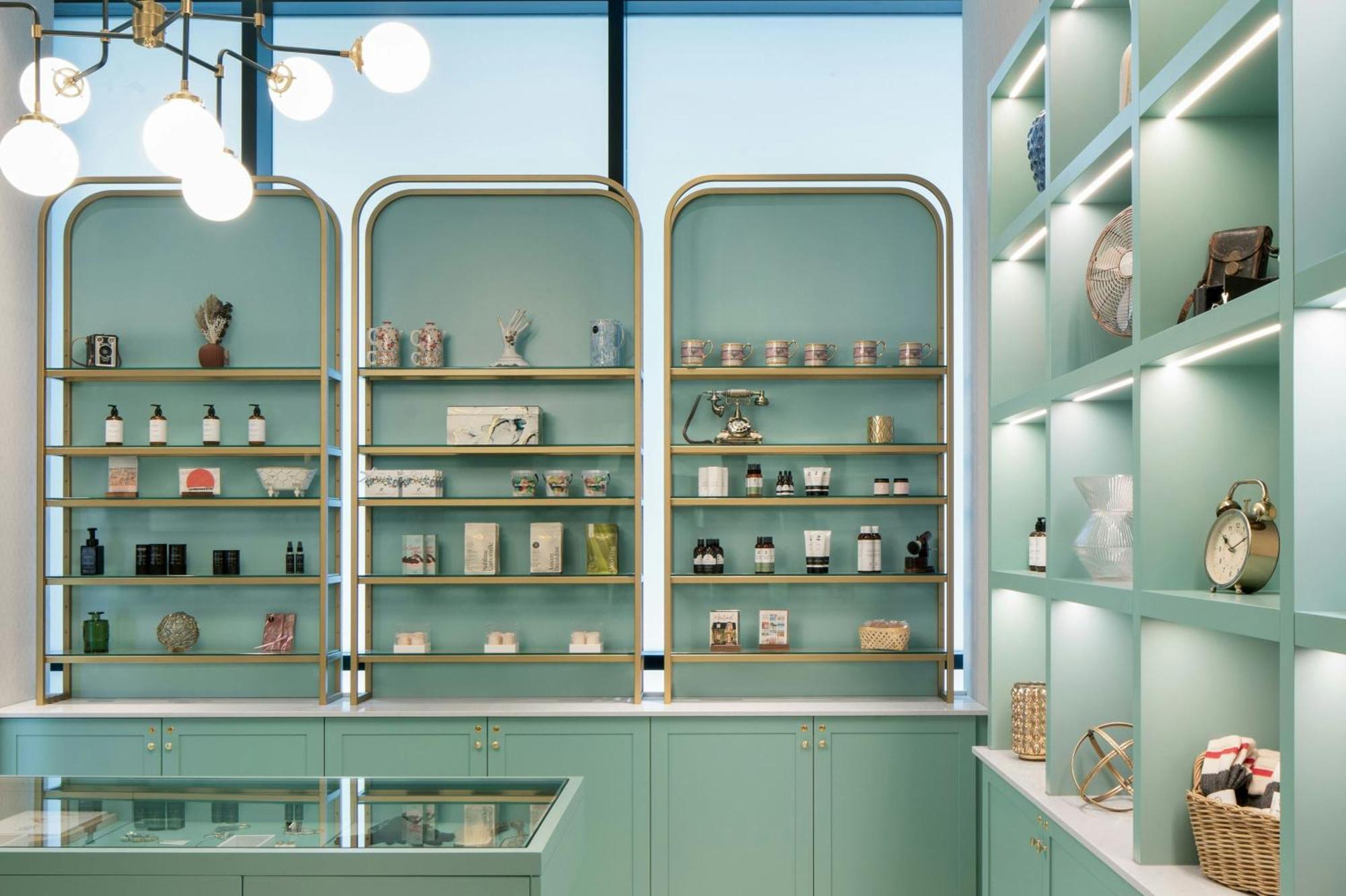 Honeyrose Hotel, Montreal, A Tribute Portfolio Hotel Esterno foto The Apothecary